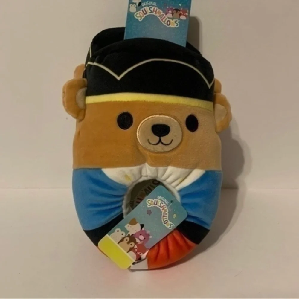 NWT. SQUISHMALLOWS Nutcracker Slippers
